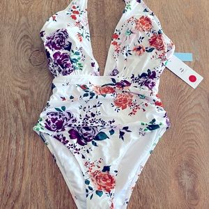 Cupshe one piece swimsuit